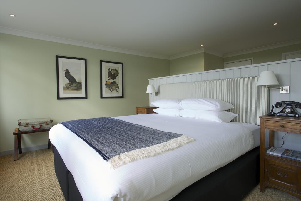 The Manor At Sway - Hotel, Restaurant And Gardens Zimmer foto